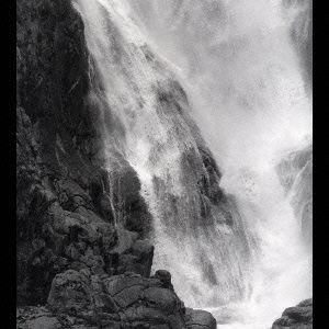 Water Falls -落ちる水-(SACDハイブリッド)