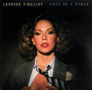 【輸入盤】First Be a Woman