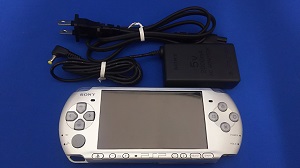 【箱説なし】PSP「プレイステーション・ポータブル」ミスティック・シルバー(PSP3000MS)