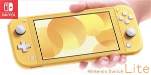 Nintendo Switch Lite イエロー(Nintendo Switch Lite本体、Nintendo Switch ACアダプター、セーフ)