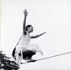 【輸入盤】One Foot In Front Of The Other